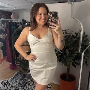 Princess Polly Novella Mini Dress White Size 8 NWT